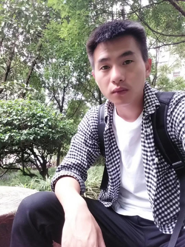 小杨的第一张照片--临沧中老年相亲网